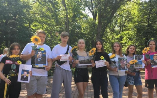 В Авдіївці провели акцію «Пам‘ятаемо героїв!»