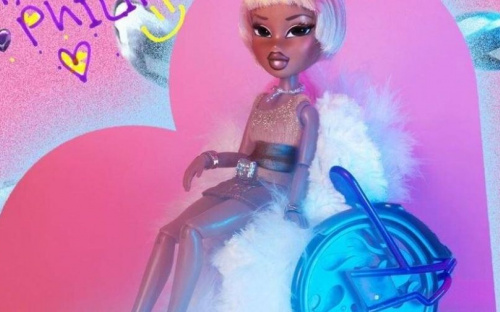Бренд Bratz создал куклу по образу трансгендерной модели