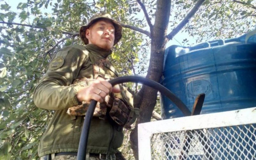 Провели концерт, привезли воду и прессу: авдеевские 