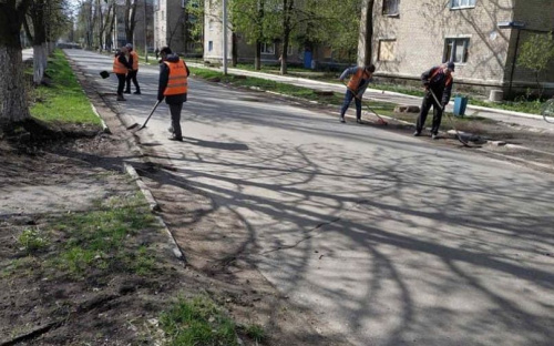 Чистий четвер в Авдіївці (ФОТОФАКТ)