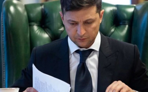 Кабміну доручили підвищити зарплати військовим
