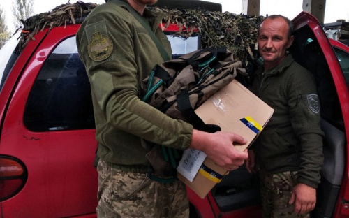Представители Cimic Avdeevka развезли военным помощь от волонтеров