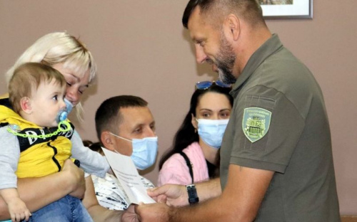 В Авдіївці багатодітні родини отримали корисні подарунки до дня міста