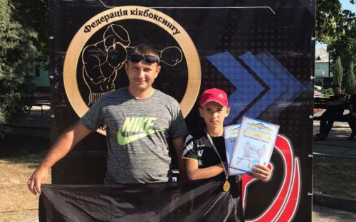 Потрібна термінова допомога пораненому батьку авдіївського спортсмена 
