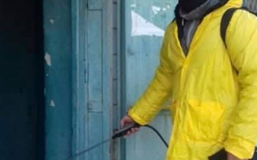 В Авдеевке продолжается дезинфекция подъездов и административных зданий