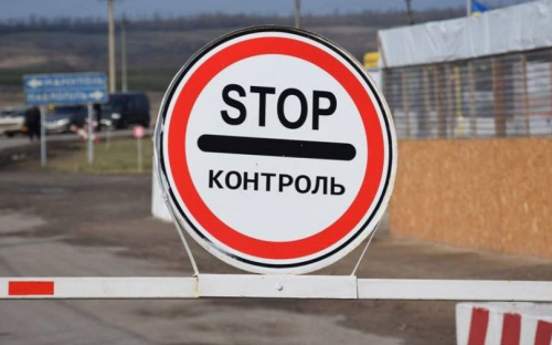 Донбасс: под обстрел попал дорожный коридор