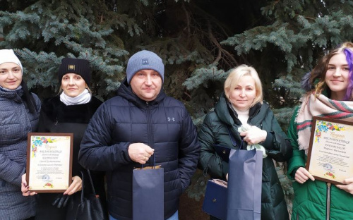 В Авдіївці визначили найкращу новорічну вітрину. ФОТОФАКТ