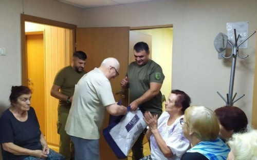 Керівництво Авдіївки привітало ветеранів зі святами