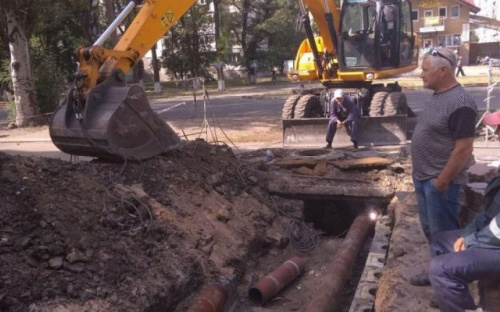 В Авдеевке пояснили, когда можно нарушать объекты благоустройства