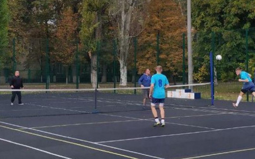 В Авдеевке состоялся турнир по футболтеннису: фоторепортаж