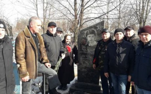 В Авдіївці вшанували воїнів-афганців (ФОТО)