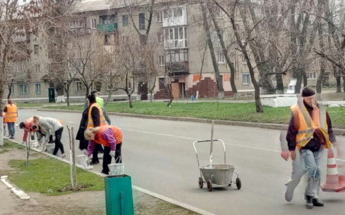 В Авдеевке экологическая акция «Чистый город» набирает обороты (ФОТООТЧЕТ)