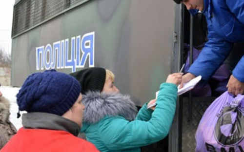 В Краматорск поступило около 40 грузовиков гуманитарной помощи