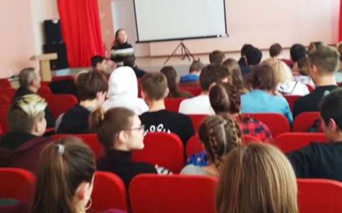 Авдеевских детей учили, как не прогадать с профессией