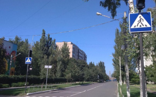 «Дети в опасности» или почему в Авдеевке не работает новый дорогостоящий светофор 
