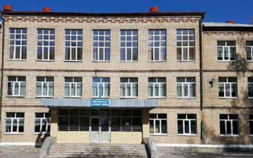В Авдеевке традиционные линейки на День знаний проводить не будут