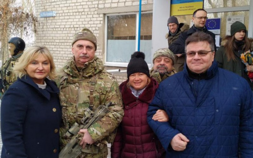 Военные не пустили  главу МИД Литвы в район старой Авдеевки из-за ситуации на линии фронта