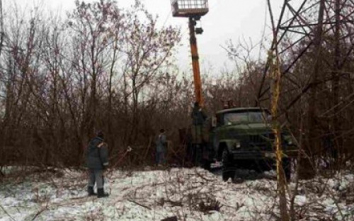 Возле Авдеевки три села остаются без электричества