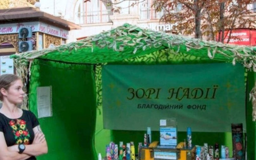 До Дня Незалежності на Хрещатику презентували військову виставку-ярмарок 
