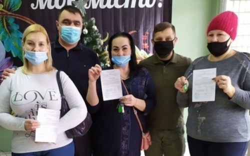 В Авдеевке семьи ВПЛ получили ключи от квартир