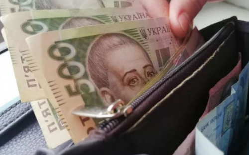 Зарплаты бюджетников в Украине вырастут на 1000 грн