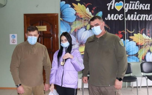 В Авдіївці переселенка з трьома дітьми отримала житло