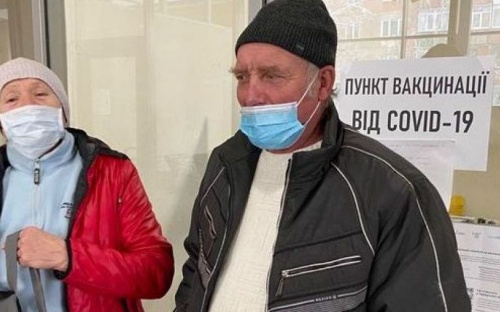 В Авдіївці триває щеплення проти коронавірусної інфекції: у наявності вакцини CoronaVac и Pfizer