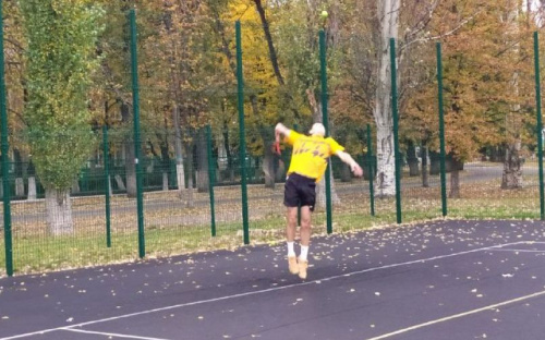 В Авдеевке стартовал турнир на кубок Федерации тенниса (ФОТО)