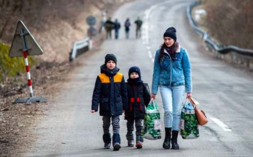 79 % біженців планують повернутися в Україну після завершення війни - Центр Разумкова