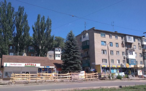 Главный коммунальщик Авдеевки рассказал о судьбе главной улицы города (ФОТО)