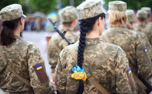 Мобілізація жінок в Україні: військовий експерт пояснив, як це відбуватиметься
