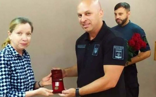 Главврачу Авдеевской ЦГБ вручили медаль