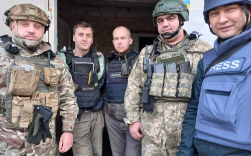 До Авдіївки завітали британські журналісти суспільного телерадіомовлення BBC