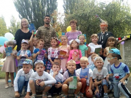 Дети «зарядили» авдеевских «симиков» (ФОТО)