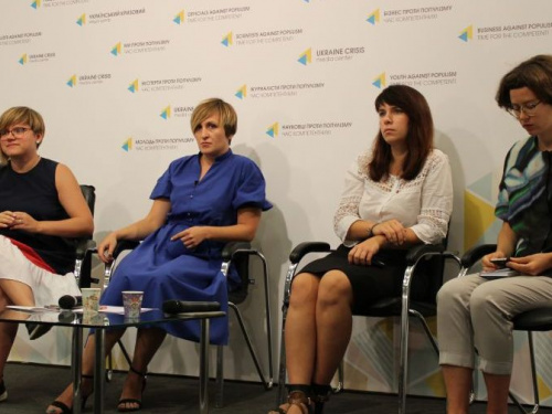 Конфликт на Донбассе: в Украине «добивают» пострадавших?