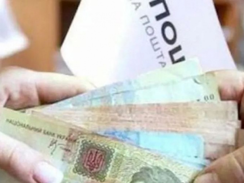 Частині пенсіонерів можуть перевести виплати з банків на Укрпошту