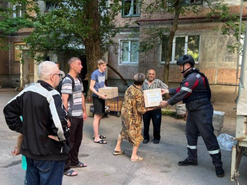 Мешканці Авдіївки отримали 16 тисяч продуктових наборів в межах гуманітарного проєкту «Рятуємо життя»