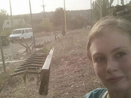 На мемориале в районе авдеевской промзоны наводят красоту