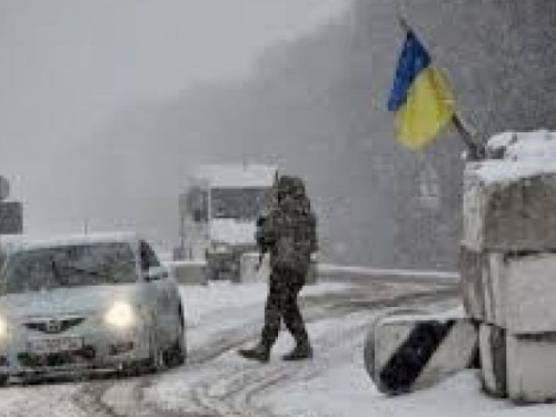 Девятнадцать человек вчера столкнулись с проблемами при пересечении КПВВ на Донбассе