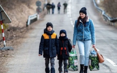 Українські біженці у Польщі отримають безкоштовні квартири: названо строк