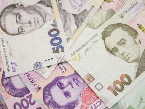 Повышение минимальной зарплаты до 5000 гривен планируется с сентября