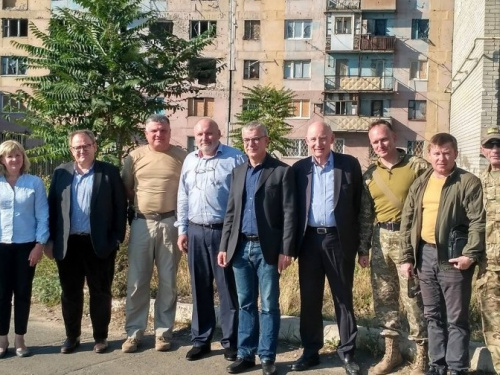 В Авдеевке «высадился» французский «десант» (ФОТО + ВИДЕО)