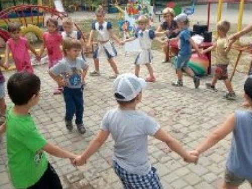 Как провели День знаний авдеевские малыши  (ФОТОРЕПОРТАЖ)