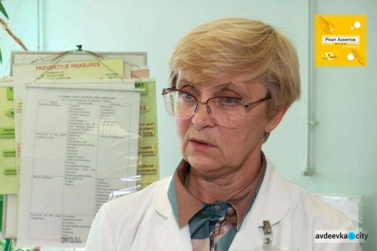 «Спроси у доктора»: эпидемиолог рассказывает о противопоказаниях к вакцинации и профилактике коронавируса