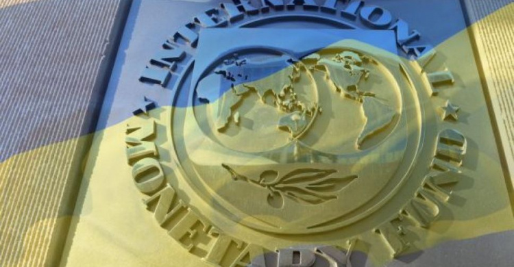 МВФ продлил программу сотрудничества с Украиной