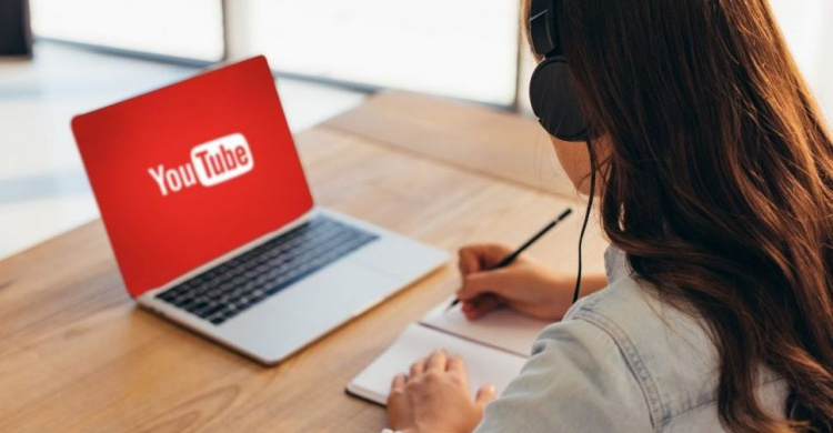 Авдіївські школярі можуть скористатися онлайн-платформою «Навчання» від YouTube