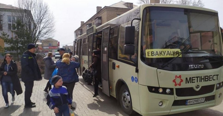 Триває евакуація мешканців з Авдіївки