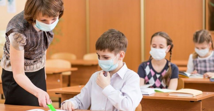 В Донецкой области при усилении карантина будут работать 215 школ