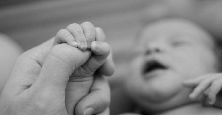 В Донецкой области от коронавируса умер новорожденный ребенок