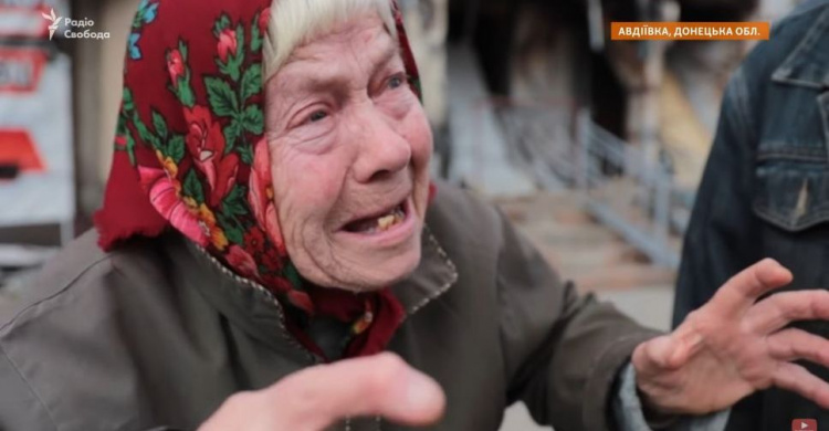 "Б'ють сильніше, ніж у 2014": жителі Авдіївки розповіли про російські обстріли міста з "градів" (ВІДЕО)